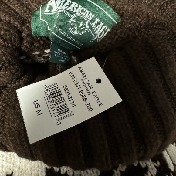 American Eagle NWT M PLUSH SOFT WARM BROWNS CREAM TURTLENECK SWEATER - Picture 8 of 9